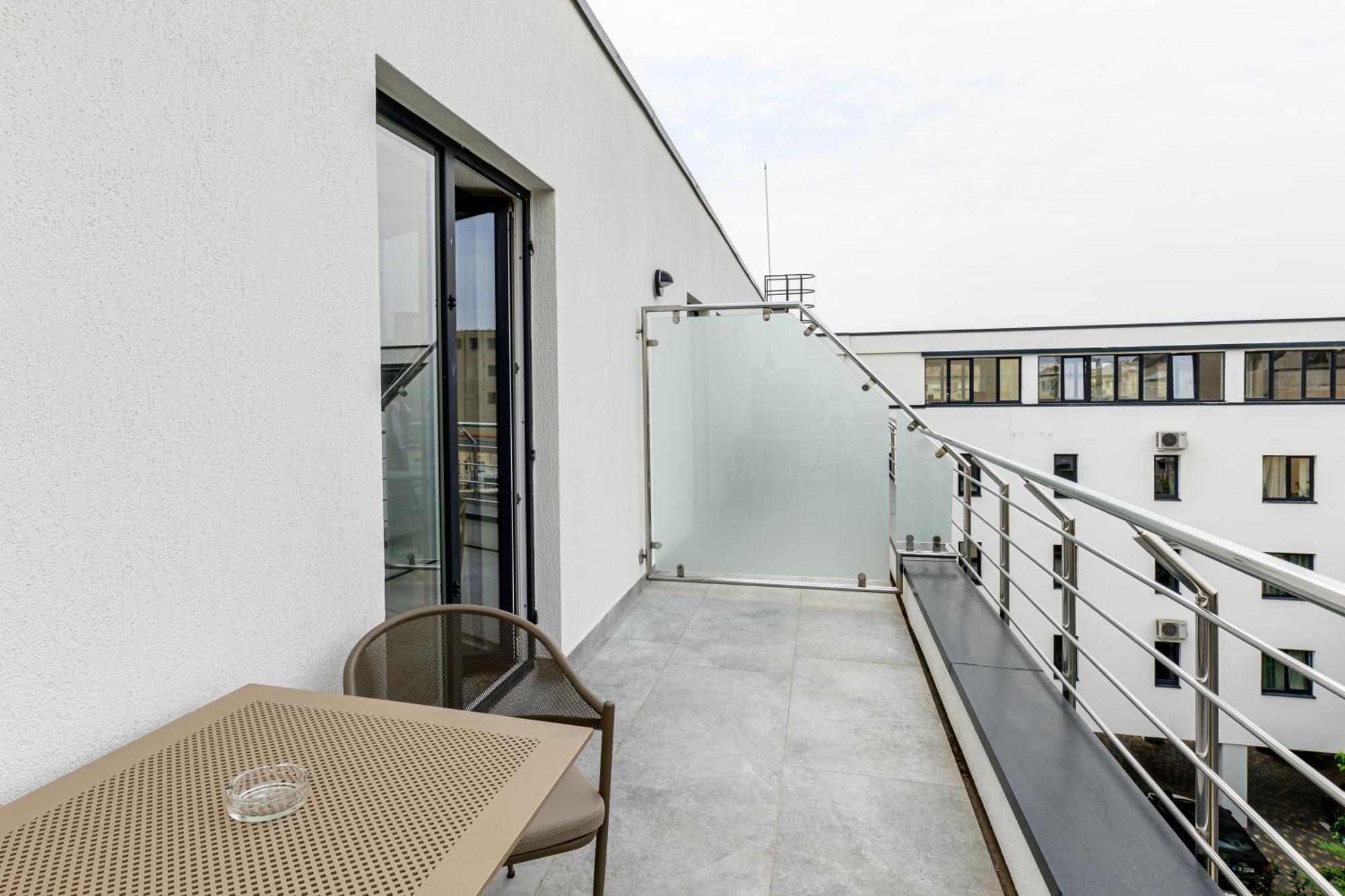Hotel Serenity تيميشورا المظهر الخارجي الصورة