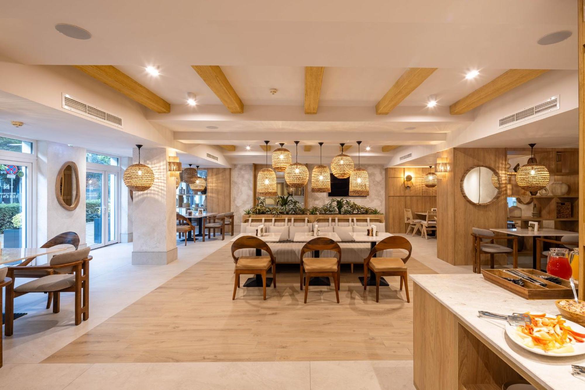 Hotel Serenity تيميشورا المظهر الخارجي الصورة